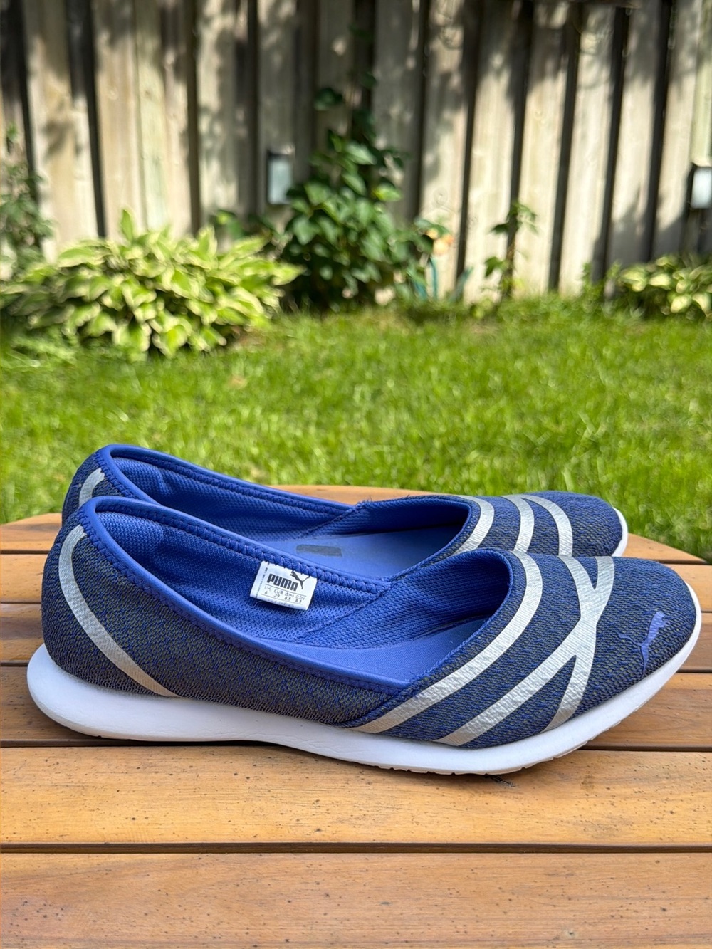 PUMA Women's Blue & Silver Mesh SoftFoam Slip-On Ballet Flats Size 8.5 US / 39 E